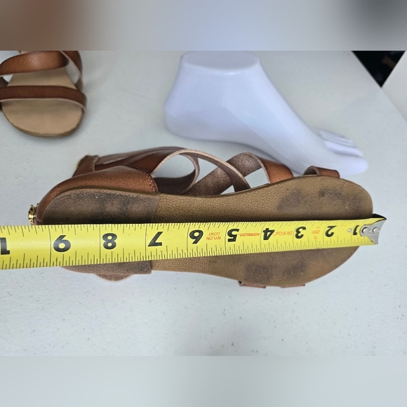 JustFab Tan Strappy Sandals with Gold Buckles No Size - Picture 5 of 6